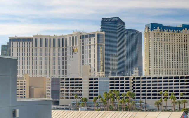 Platinum Suites Hotel and Spa