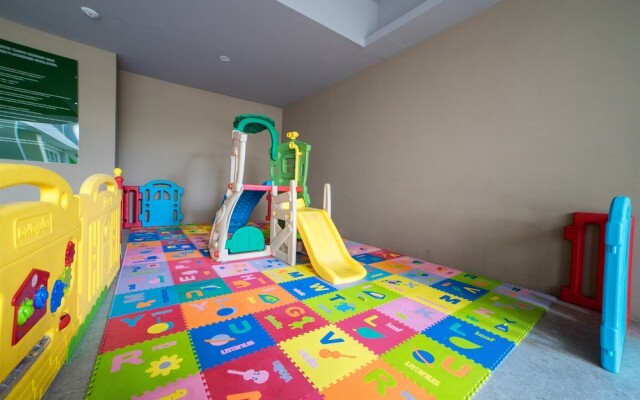 Spacious Studio Room at Galeri Ciumbuleuit 3 Apartment