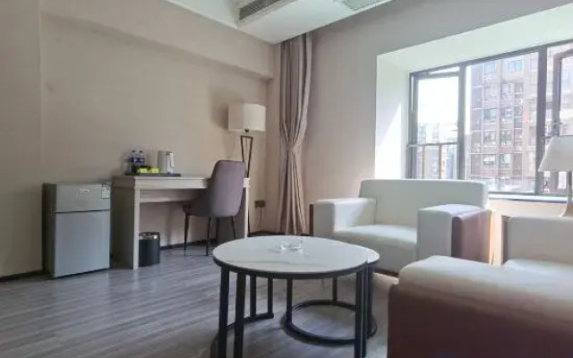 Jingyue Hotel (Jinyunshan Southwest University Branch)