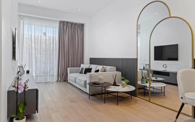 ONE Luxury Apartments