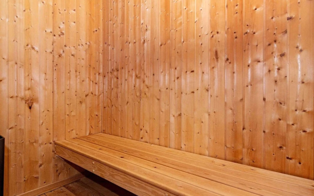 8 Person Holiday Home in Romo