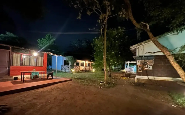 The Big Cat's Den - Maravakandy Resort