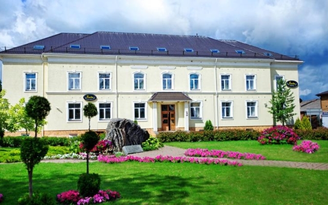 Lucia Hotel - Ludza