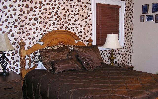 Shalom House Bed and Breakfast