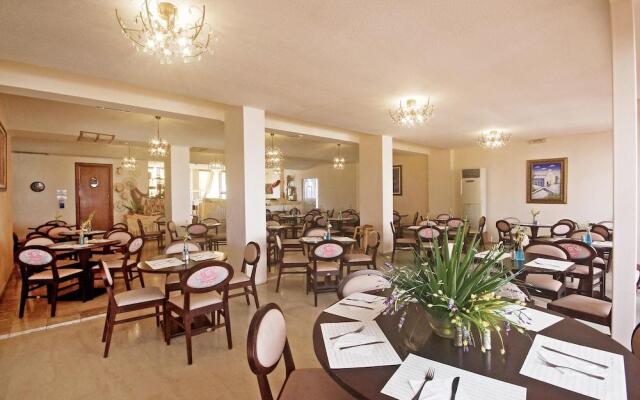 Roseland's Hotel