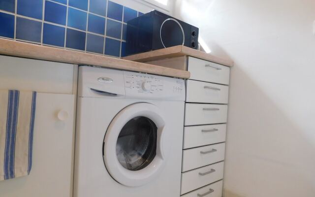 T2, Le Clos de la Reine, climatisation et parking privé