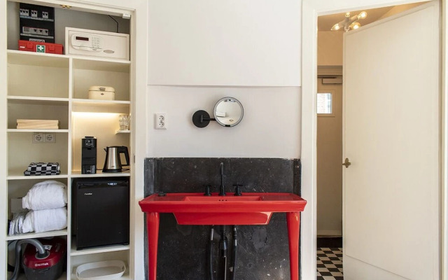 SWEETS - Van Hallbrug