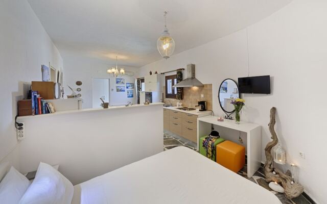Aegean View Seaside Apartment Syros