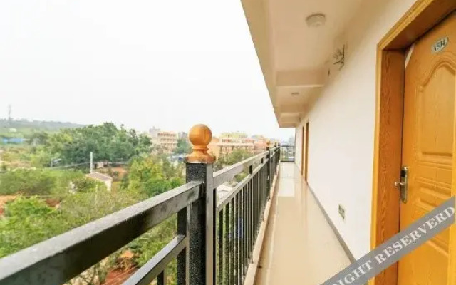Junyi Hotel (Weizhou Island)