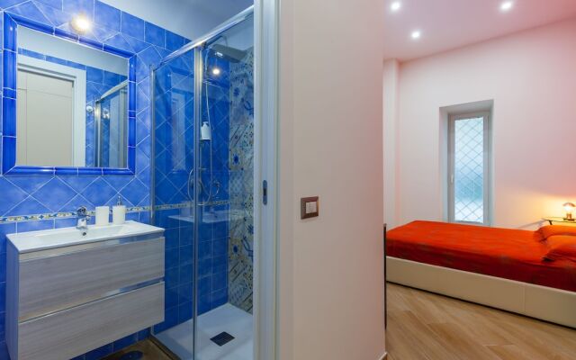 Vomero Rooms by Napoliapartments