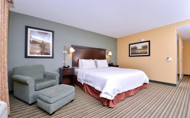 Hampton Inn & Suites Fort Belvoir Alexandria South