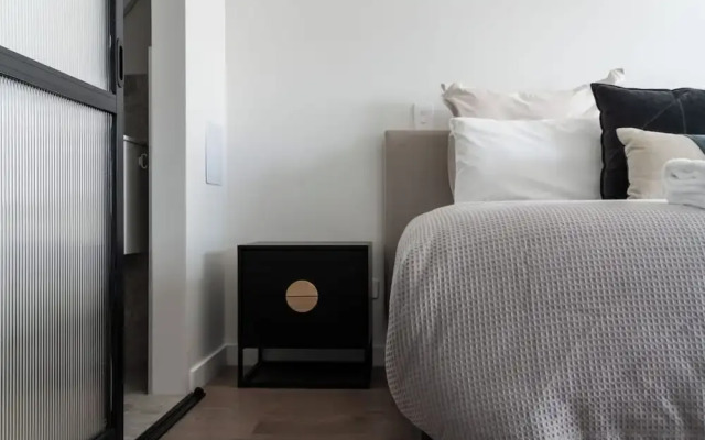 City Centre Apartment on Hanover - Studio 1