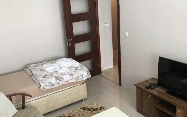 Apartman Suit