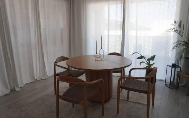 Cozy Loft Studio With Rooftop, Seaview & Pool