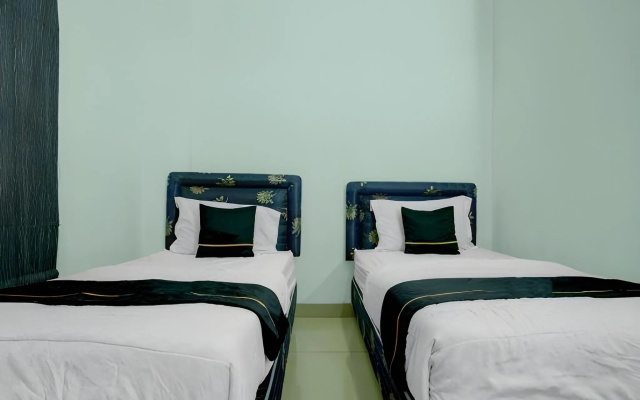 Hotel O near Palembang Square Mall formerly Wisma Faeyza Syakira Syariah – Guest Rooms – Palembang