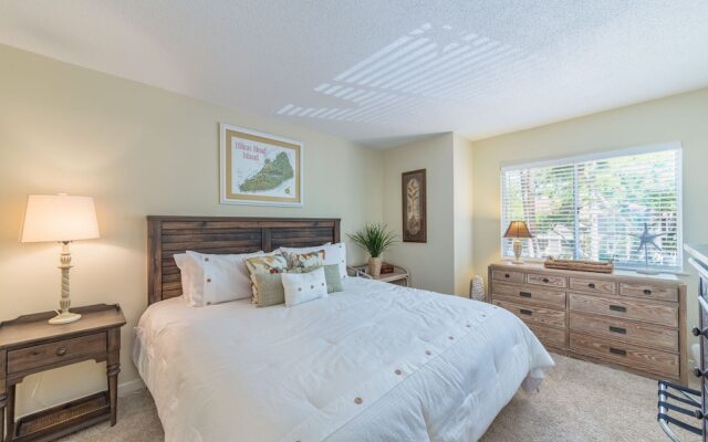 Barrington Park 706 by Vtrips