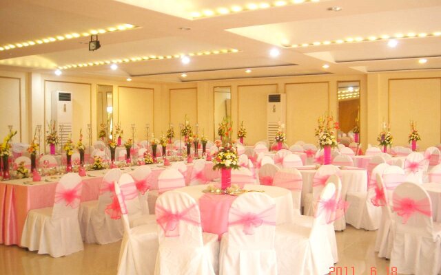 The Orchard Cebu Hotel & Suites powered by Cocotel