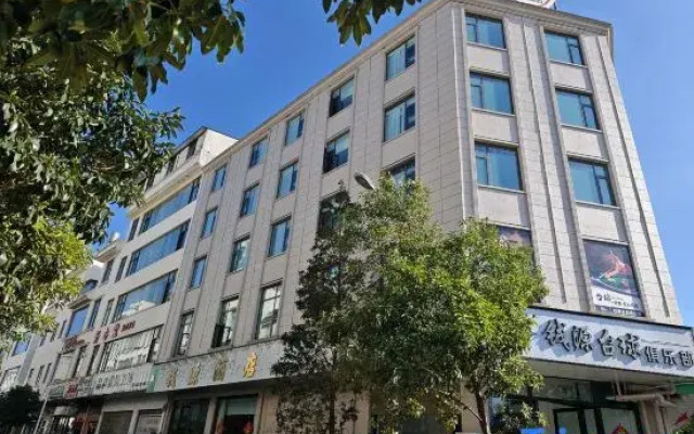Qianyuan Hotel, Luxi