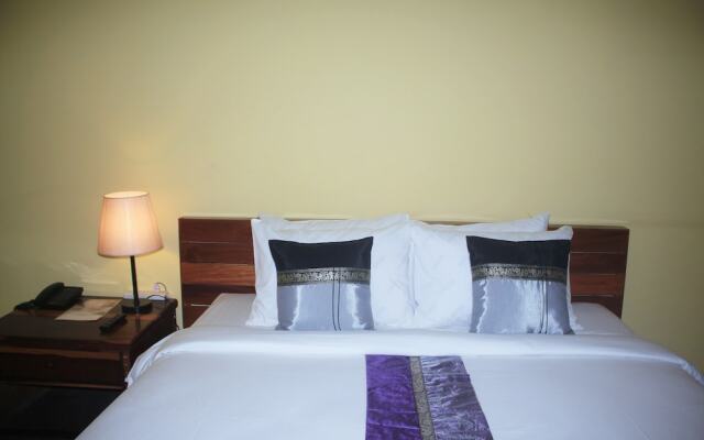 Suryavara Residence Hotel