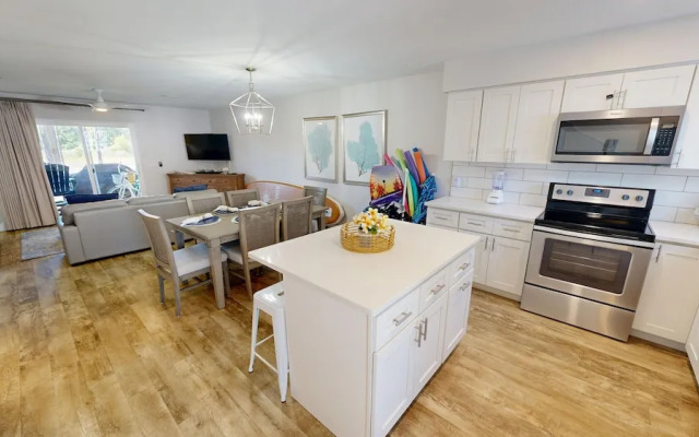 Spf 98 2 Bedroom Townhouse