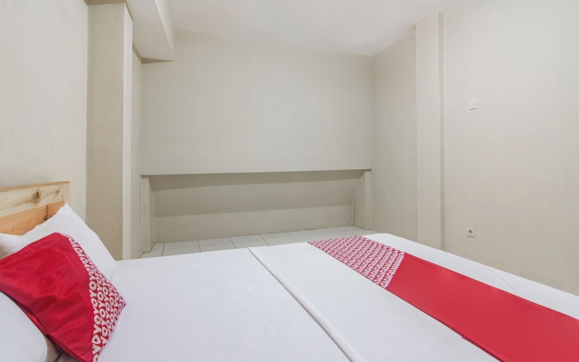 SPOT ON 93871 Tanah Abang Residence 22