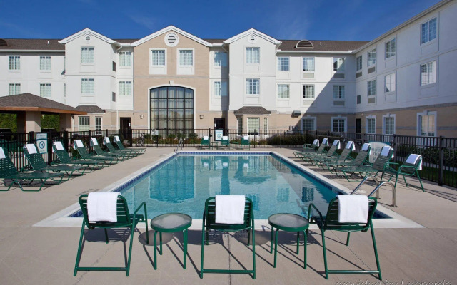 Staybridge Suites Cleveland Mayfield Heights Beachwood by IHG