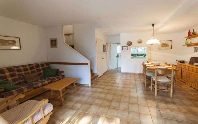 104679 - House in Llafranc