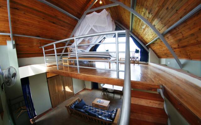Yellow Haven Lodge
