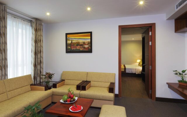 Huazhu Hotel (华住酒店)
