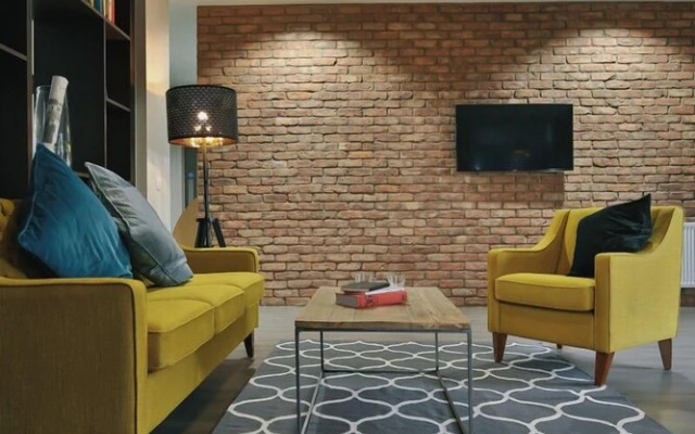 Student Only Bath Street