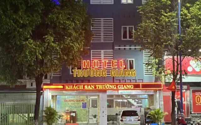 Hotel Truong Giang