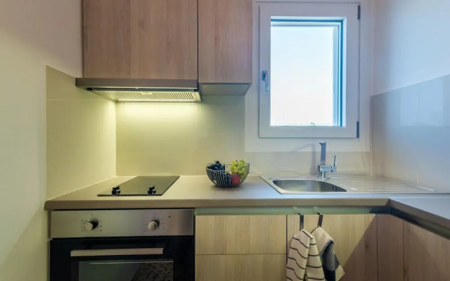 White Rock Milos Suites