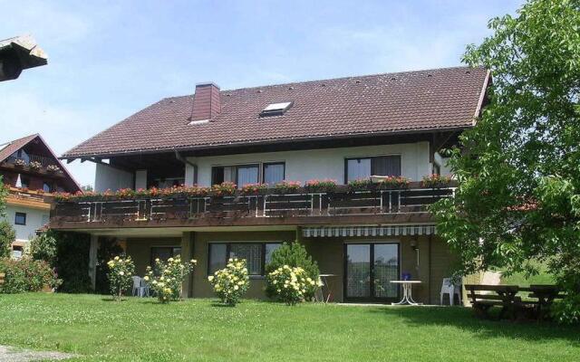 Ferienwohnungen Tröndle im Rosendorf