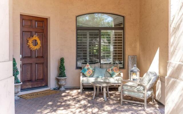 Minnezona Elegant Home w Poolside Retreat