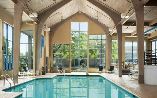 Delta Hotels by Marriott Toledo