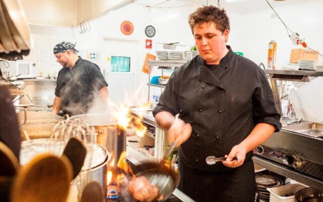 Stanley Cottages & Apartments