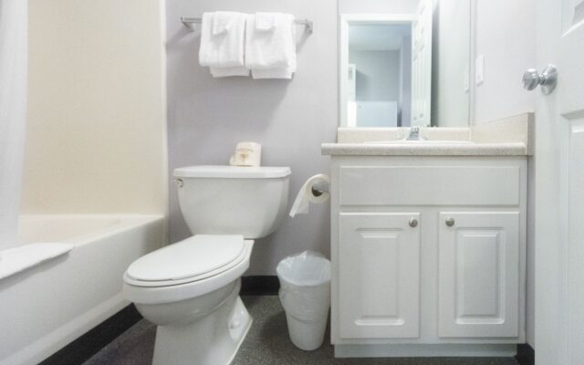 Savannah Suites - Arvada, Colorado