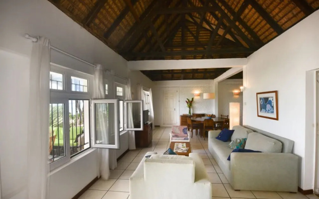 Veloutier Blanc Beachfront Villa by StayMauritius