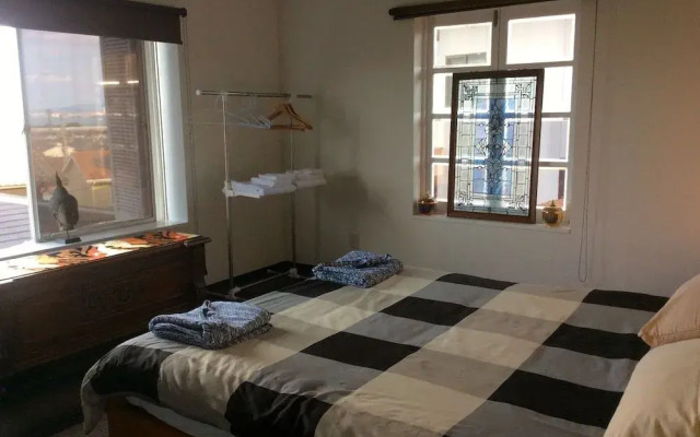Jonni’s Place