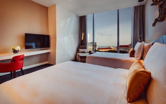 Cinnamon Life at City of Dreams