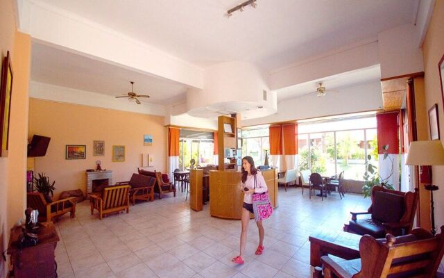 Hotel Costa Del Mar