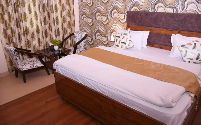 Hotel Rajhans Regency