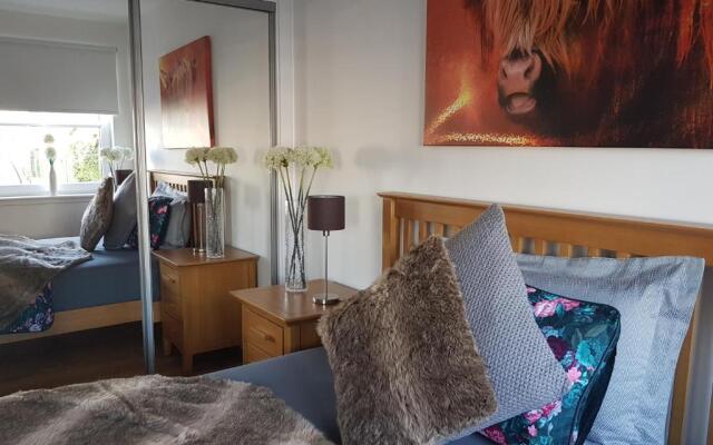 Yvi's 2Bedroom 2Bathroom Apartment