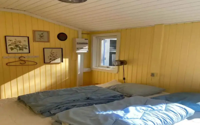 5 Star Holiday Home in Aakirkeby