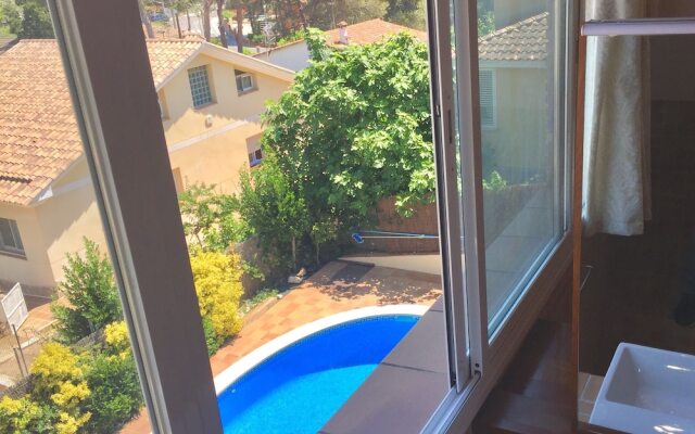 California House Canyelles