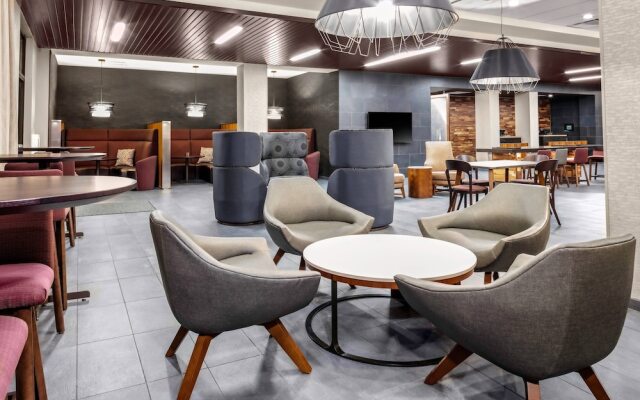 Courtyard by Marriott East Lansing Okemos