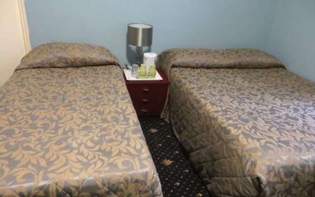 Corbigoe Hotel
