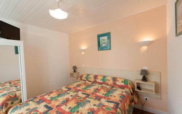 Gîte Saint-Urbain, 3 pièces, 4 personnes - FR-1-426-303