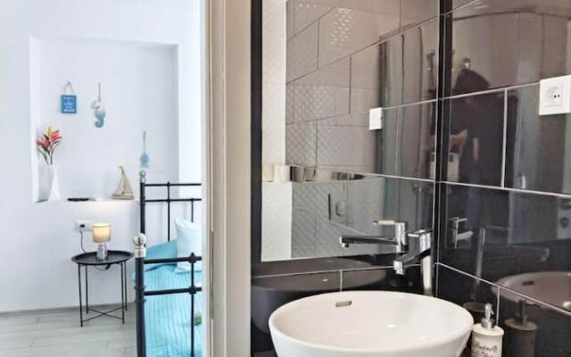 Boutique Rooms - With Pool - 6 - R203