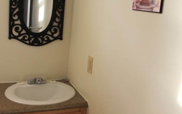 Rustico Acres Cottages